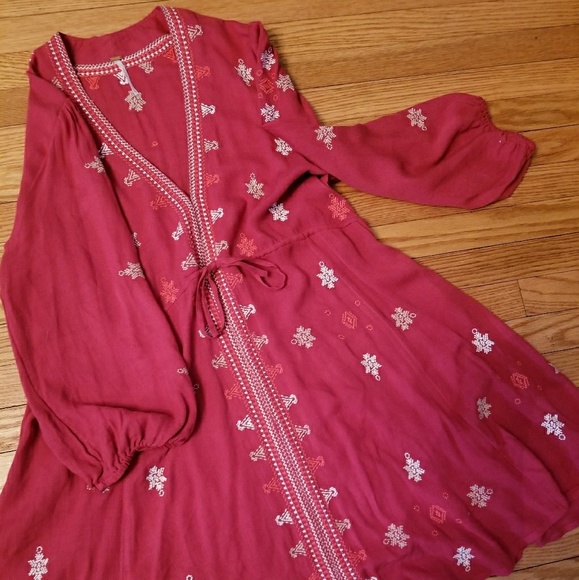Free People Dresses & Skirts - FREE PEOPLE embroidered large women's dress